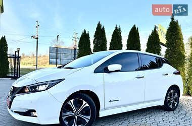 Хетчбек Nissan Leaf 2019 в 