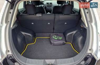 Хэтчбек Nissan Leaf 2014 в 