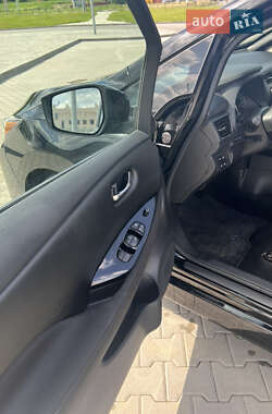 Хэтчбек Nissan Leaf 2019 в 