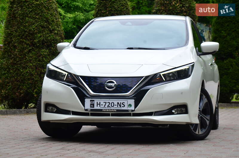Хэтчбек Nissan Leaf 2020 в Трускавце