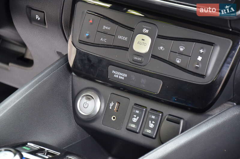 Хэтчбек Nissan Leaf 2020 в Трускавце
