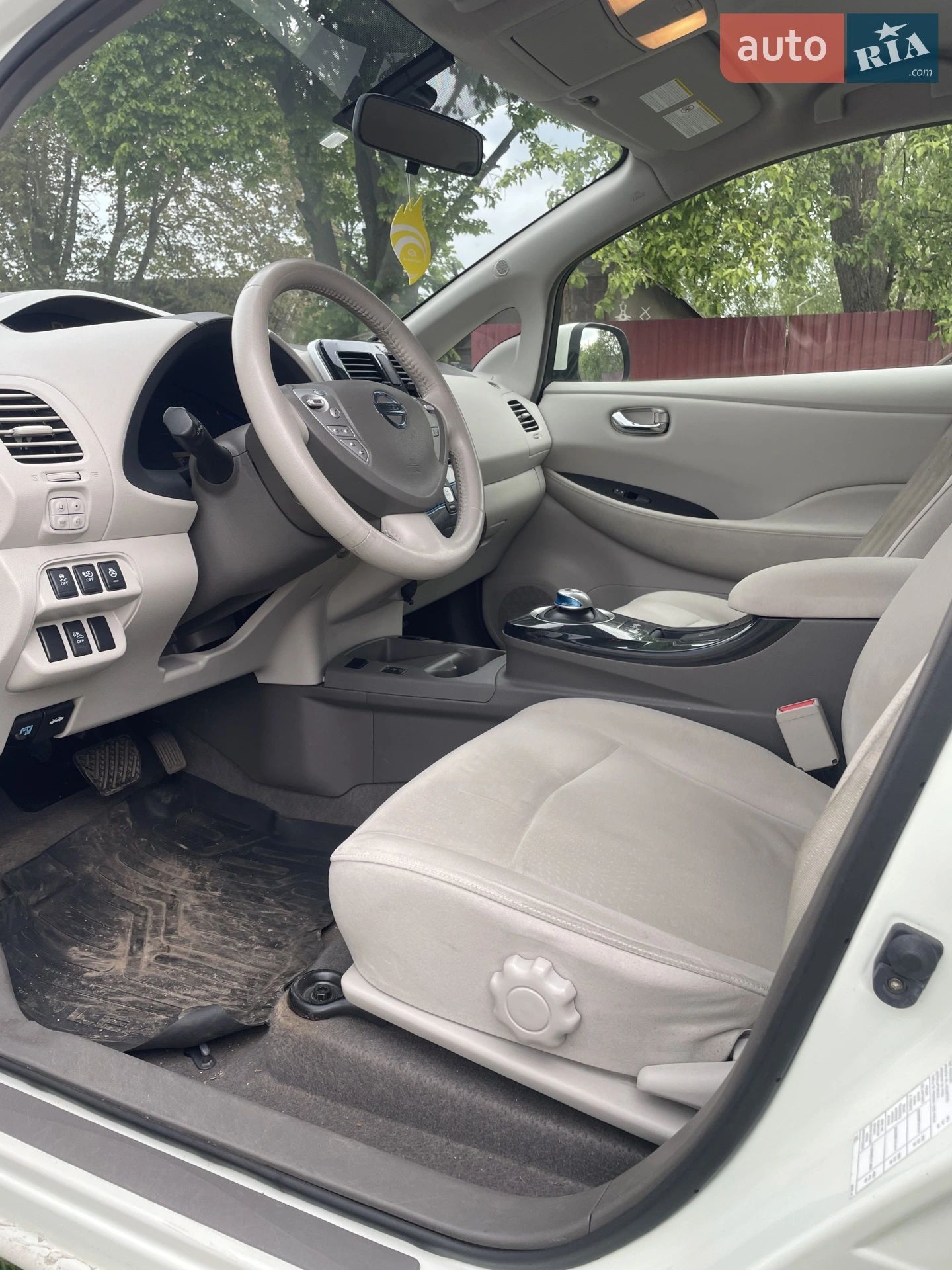 2012 Nissan Leaf - мініатюра 9