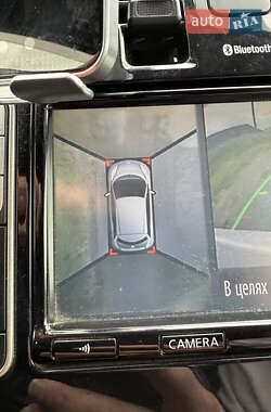 Хэтчбек Nissan Leaf 2013 в 