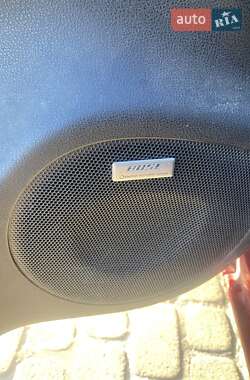 Хэтчбек Nissan Leaf 2013 в 