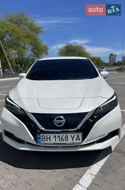 Хэтчбек Nissan Leaf 2019 в Одессе