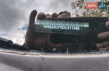 Хетчбек Nissan Leaf 2013 в 