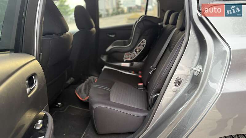 Хэтчбек Nissan Leaf 2019 в Тернополе фото 15 Хэтчбек Nissan Leaf 2019 в Тернополе
