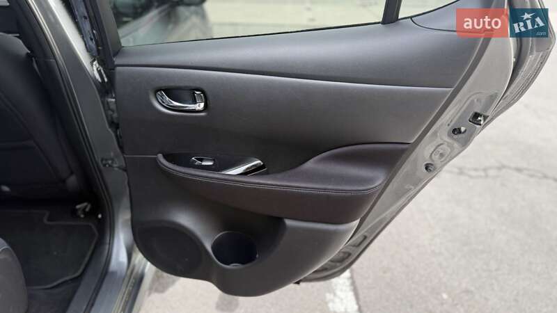 Хэтчбек Nissan Leaf 2019 в Тернополе фото 18 Хэтчбек Nissan Leaf 2019 в Тернополе