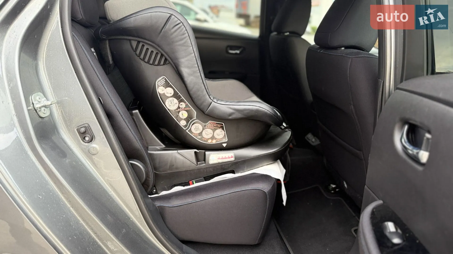 2019 Nissan Leaf - мініатюра 24