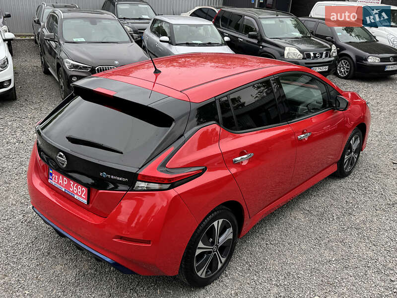 Хэтчбек Nissan Leaf 2020 в Хмельницком