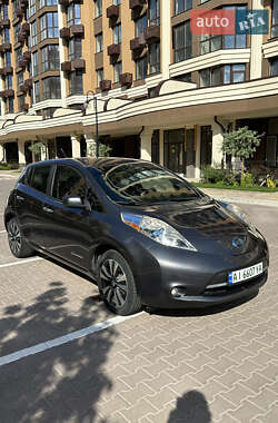 Хэтчбек Nissan Leaf 2013 в Киеве