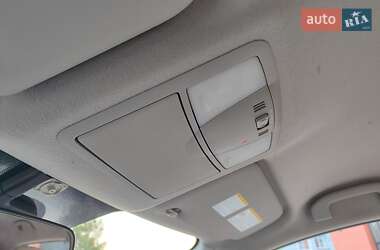 Хетчбек Nissan Leaf 2013 в 