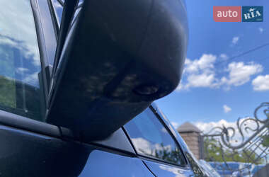 Хэтчбек Nissan Leaf 2016 в 