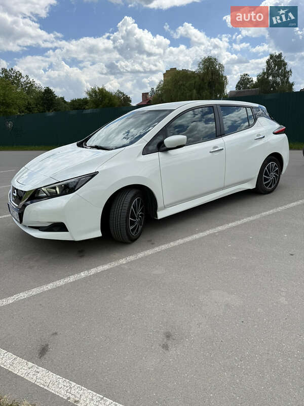 Хетчбек Nissan Leaf 2021 в Івано-Франківську