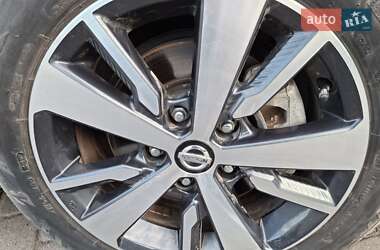 Хетчбек Nissan Leaf 2021 в 