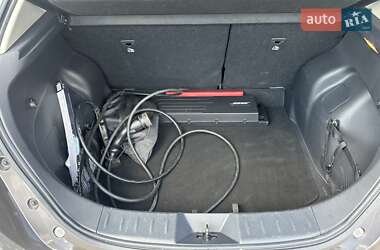 Хэтчбек Nissan Leaf 2019 в 
