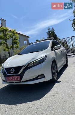 Хетчбек Nissan Leaf 2019 в Одесі
