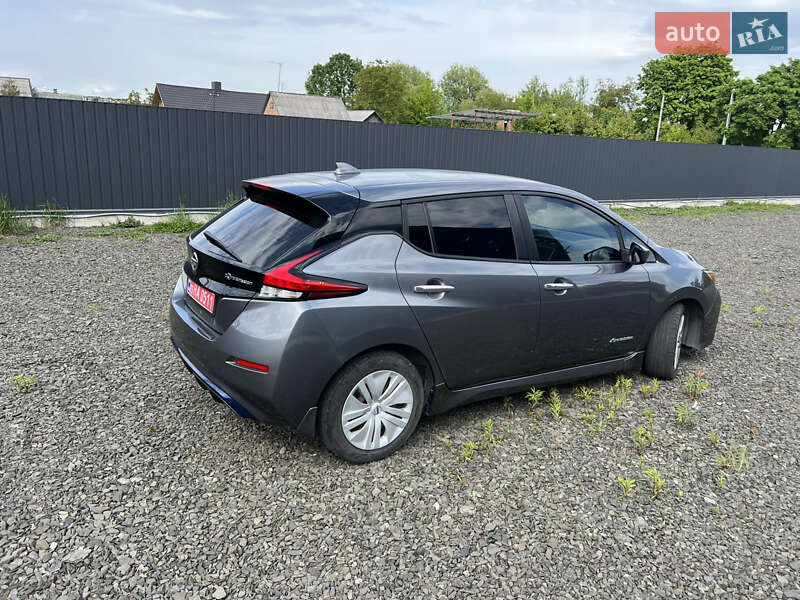 Хэтчбек Nissan Leaf 2019 в Луцке