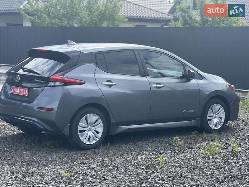 Хэтчбек Nissan Leaf 2019 в Луцке