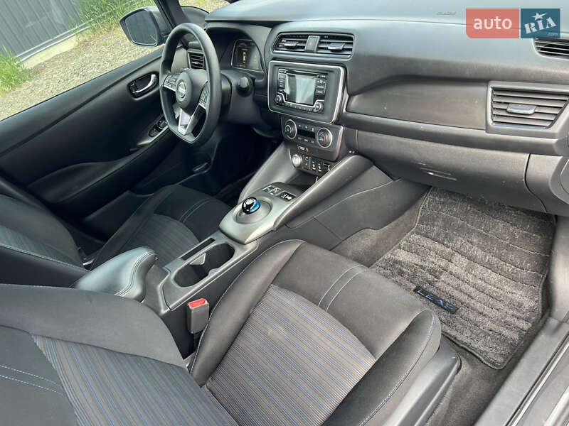 Хэтчбек Nissan Leaf 2019 в Луцке