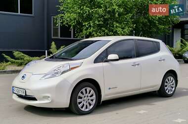 Хэтчбек Nissan Leaf 2016 в Белой Церкви