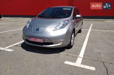 Хэтчбек Nissan Leaf 2015 в Кропивницком