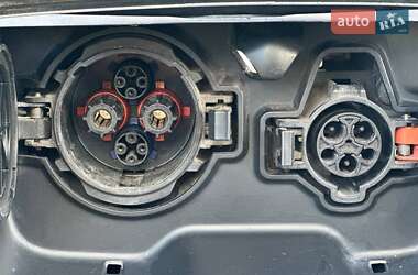 Хэтчбек Nissan Leaf 2014 в 