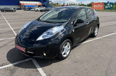 Хэтчбек Nissan Leaf 2012 в Ровно