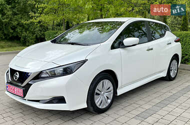 Хэтчбек Nissan Leaf 2021 в 