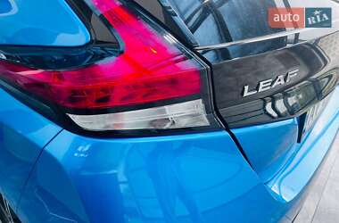 Хетчбек Nissan Leaf 2021 в 