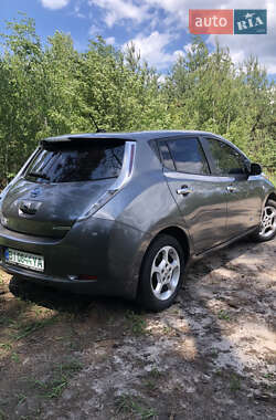 Хэтчбек Nissan Leaf 2015 в Харькове