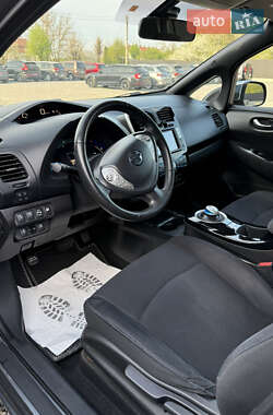 Хэтчбек Nissan Leaf 2014 в 