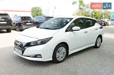 Хэтчбек Nissan Leaf 2025 в Днепре