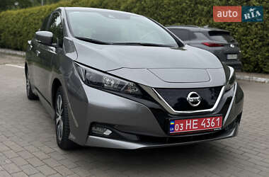 Хетчбек Nissan Leaf 2021 в 