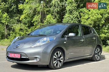 Хэтчбек Nissan Leaf 2017 в Днепре