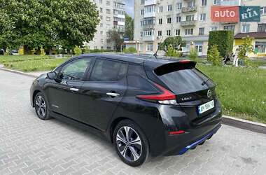 Хетчбек Nissan Leaf 2018 в 