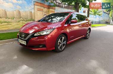 Хэтчбек Nissan Leaf 2018 в Белгороде-Днестровском