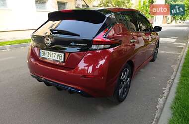 Хетчбек Nissan Leaf 2018 в 