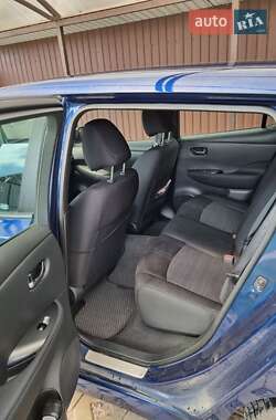 Хетчбек Nissan Leaf 2018 в 