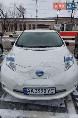 Хетчбек Nissan Leaf 2017 в Києві