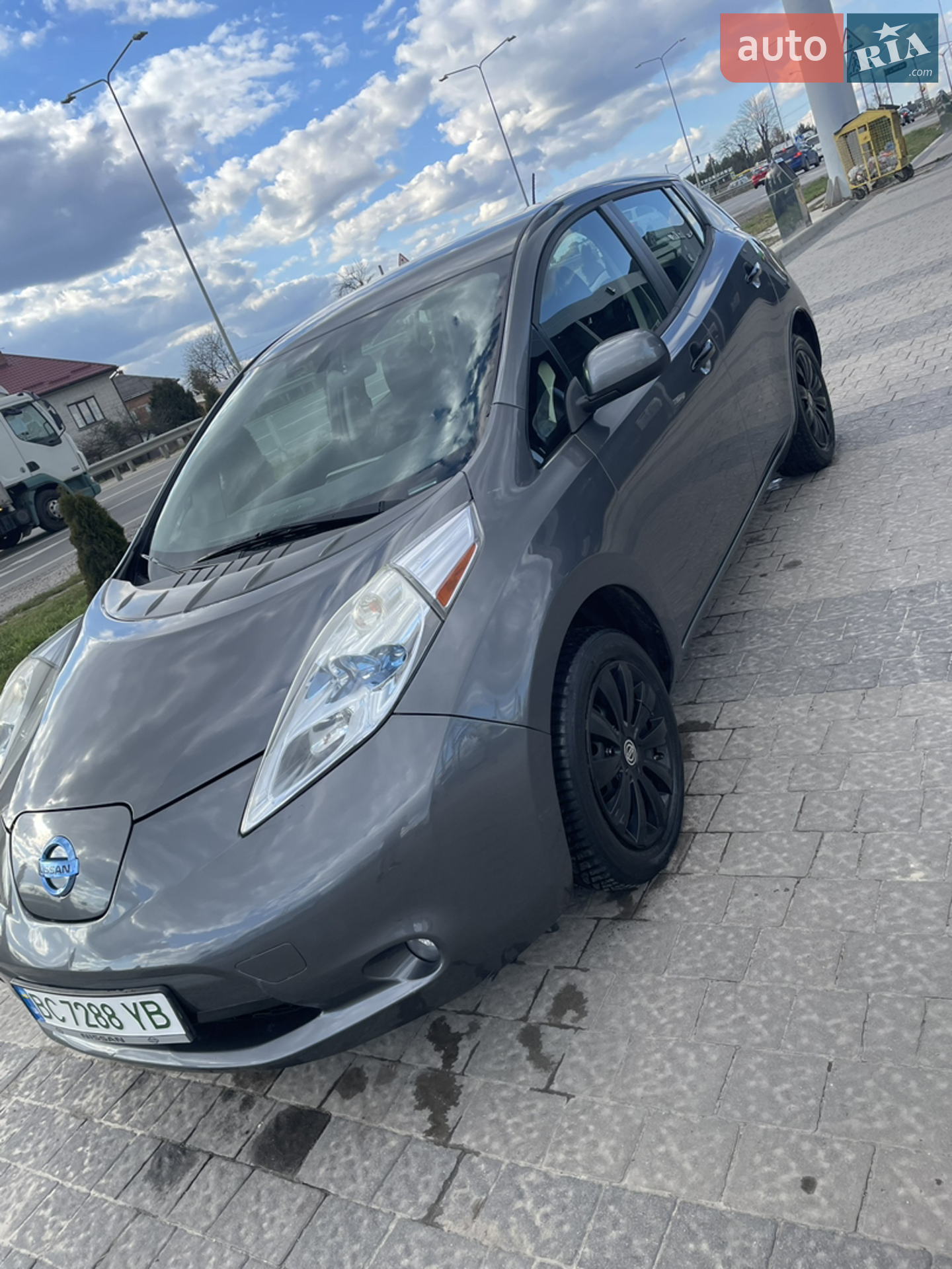 2016 Nissan Leaf - мініатюра 10