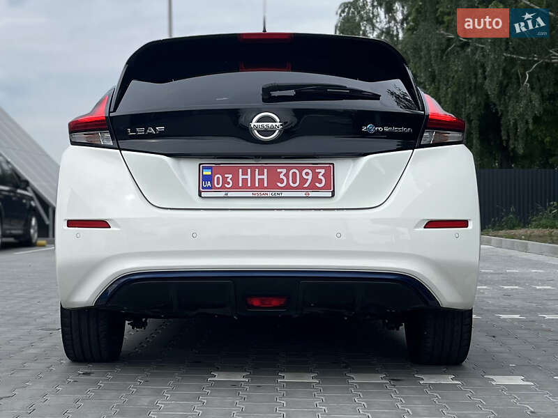 Хэтчбек Nissan Leaf 2020 в Владимире