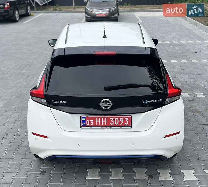 Хэтчбек Nissan Leaf 2020 в Владимире