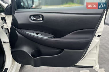 Хетчбек Nissan Leaf 2020 в 