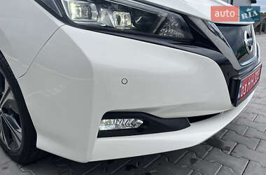 Хетчбек Nissan Leaf 2020 в 