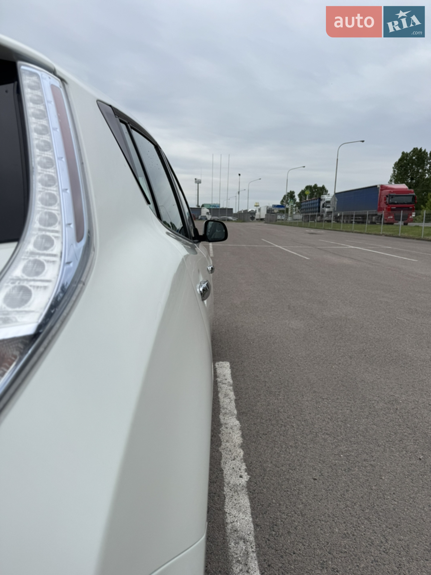 2016 Nissan Leaf - мініатюра 31