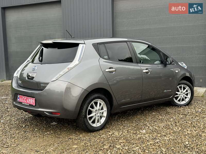 Хетчбек Nissan Leaf 2015 в Трускавці