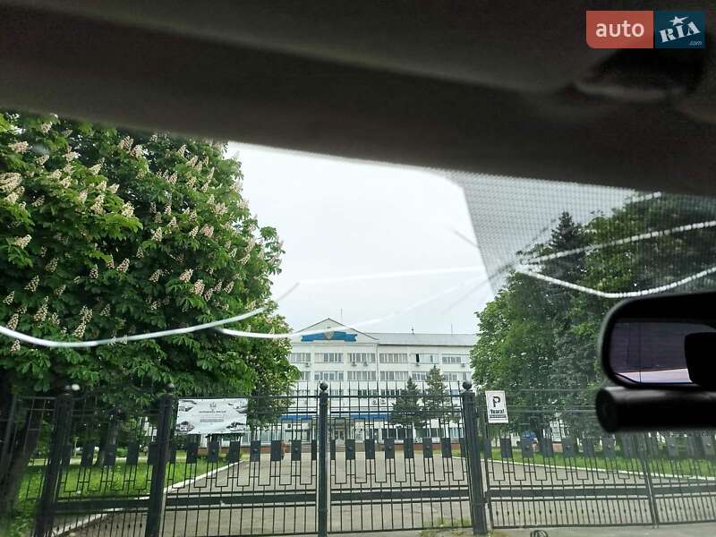 Хэтчбек Nissan Leaf 2016 в Ивано-Франковске