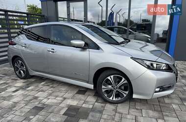 Хетчбек Nissan Leaf 2019 в 