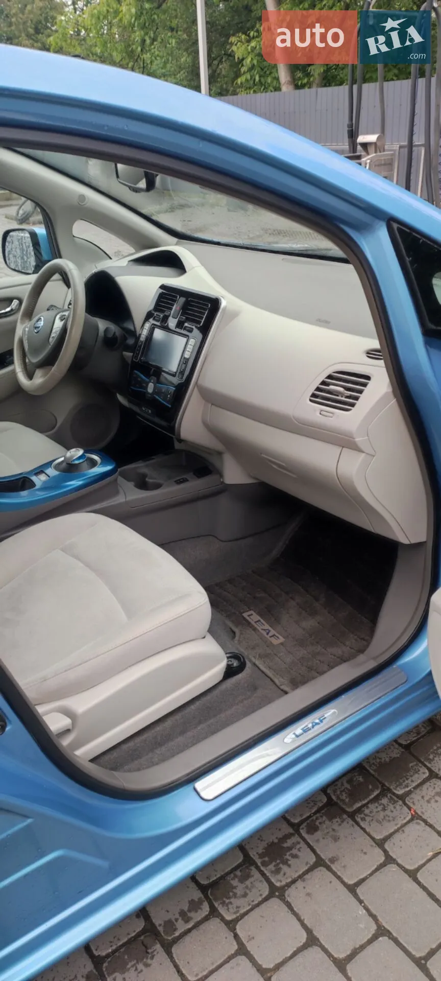2013 Nissan Leaf - мініатюра 16